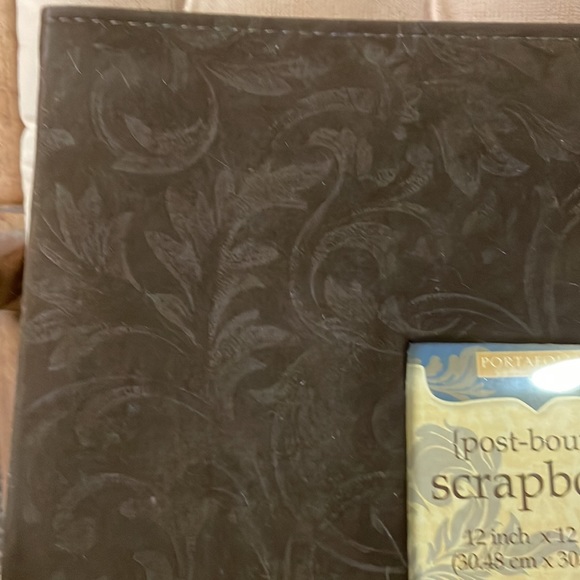 Never used, velvet, floral, middle square cutout display scrapbook. Very soft. - Picture 4 of 13